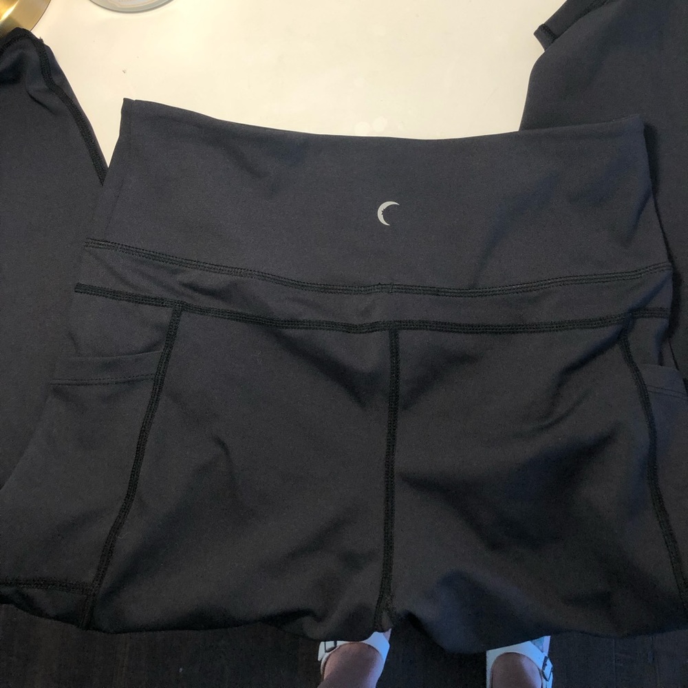 ZYIA light n tights in black, like new 8/10